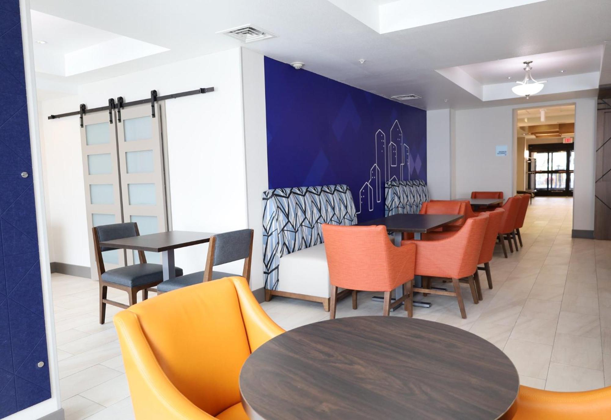 Holiday Inn Express Hotel & Suites Vancouver Mall-Portland Area By Ihg Екстериор снимка