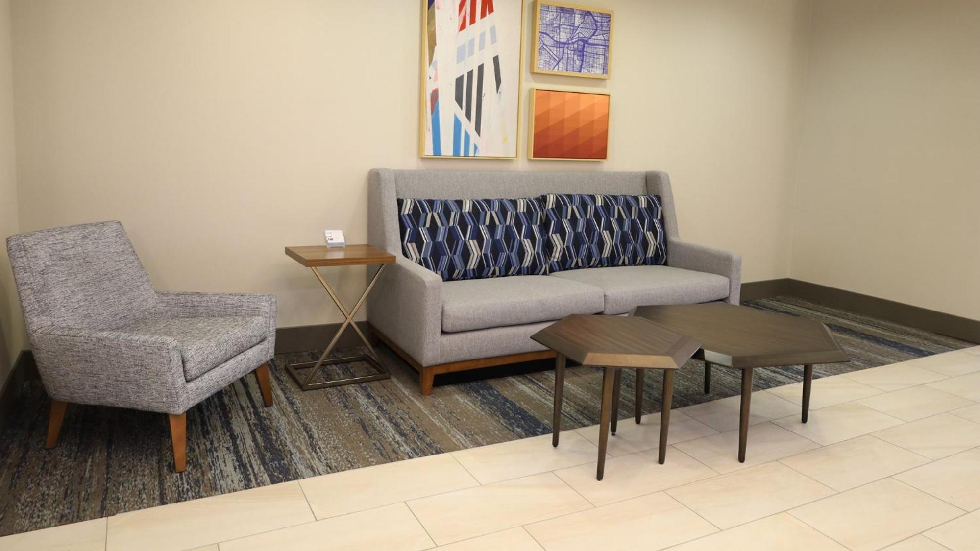 Holiday Inn Express Hotel & Suites Vancouver Mall-Portland Area By Ihg Екстериор снимка